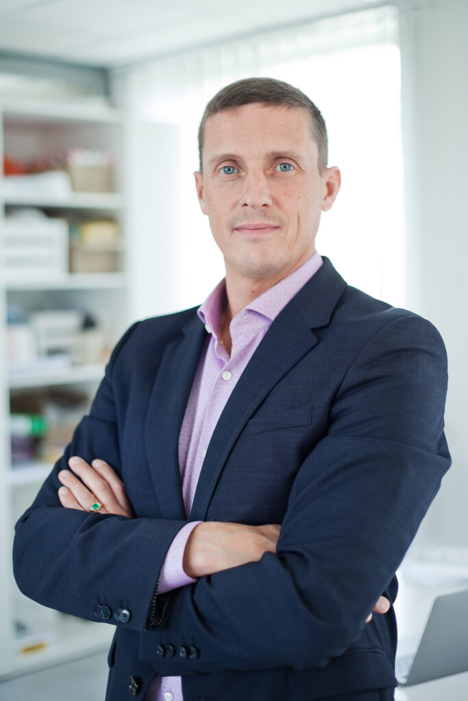 Основатель проекта - NHS